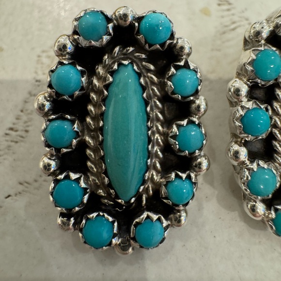 ZUNI Sterling Silver Turquoise Cluster Clip On Earrings - Picture 3 of 7